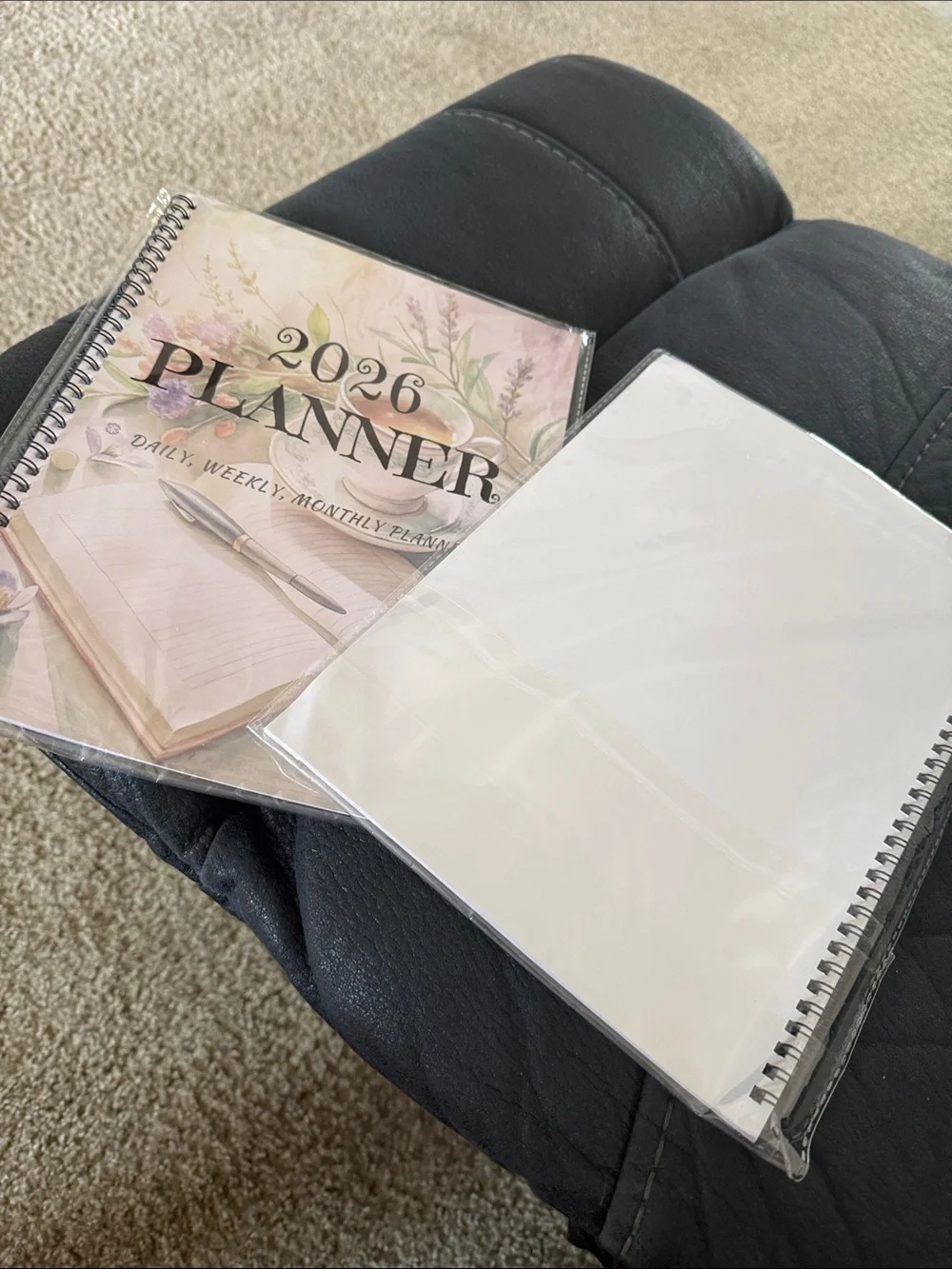 2026 Floral Daily Weekly Monthly Planner - Pink/Cream Cover